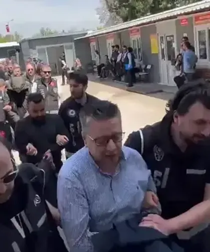 Halfeti Belediyesi'nde 'yolsuzluk' operasyonunda 29 tutuklama