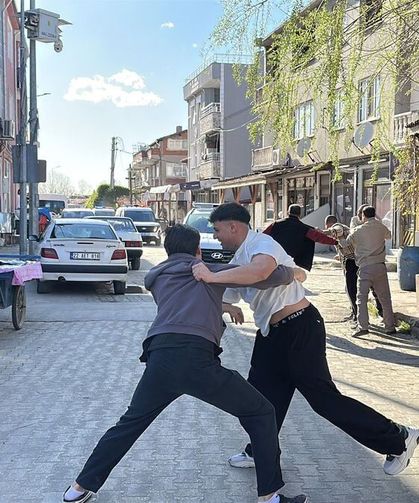 Kavga İhbarına Giden Polisler Sürprizle Karşılaştı