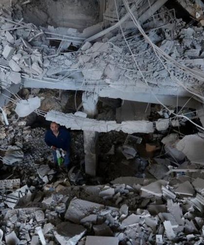 Lübnan'da İsrail saldırısı! 303 ölü, 1150 yaralı var