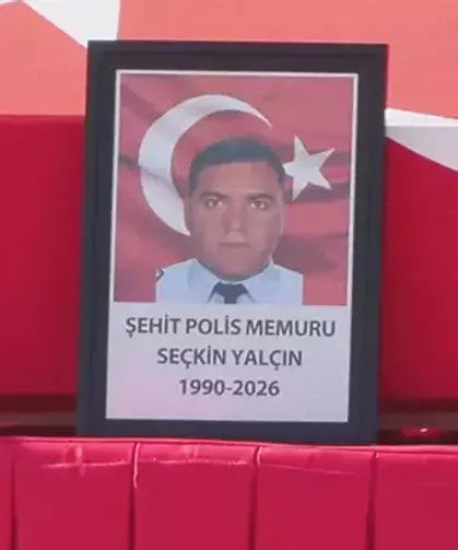 Şehit polis memuru Seçkin Yalçın için İstanbul Emniyet Müdürlüğü’nde tören düzenlendi