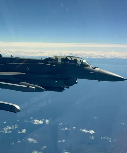 Türk Hava Kuvvetleri Karadeniz'de eğitim uçuşu yaptı