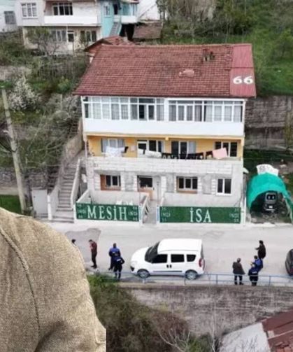 ‘Ben Mesih'im’ deyip, evinin çatısına ve çitlerine yazılar yazdı