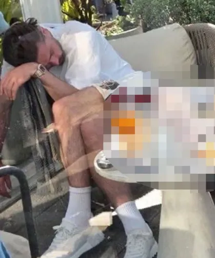 Yıldız Futbolcu İçip Bayıldı