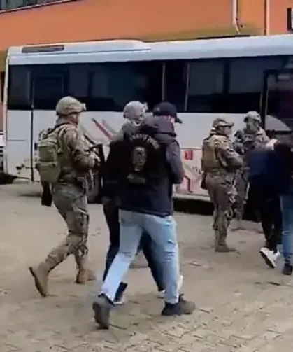 22 ilde 'suç örgütü' operasyonlarında 23 tutuklama