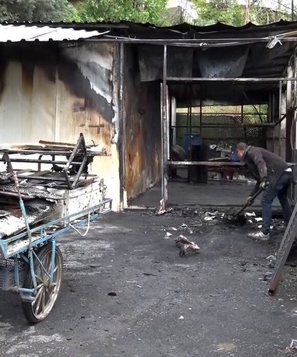Kurban kesim alanında feci ölüm: Yanarak can verdi
