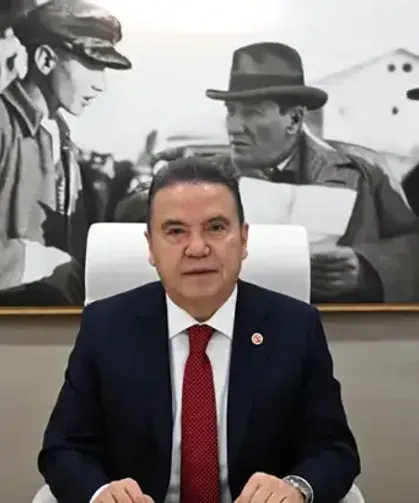 Muhittin Böcek: Müştekiler korkularından hakkımda isnatta bulunmuşlardır