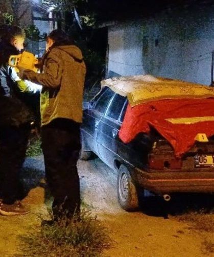 Çorum'da silahlı saldırı babasının evini kurşunladı