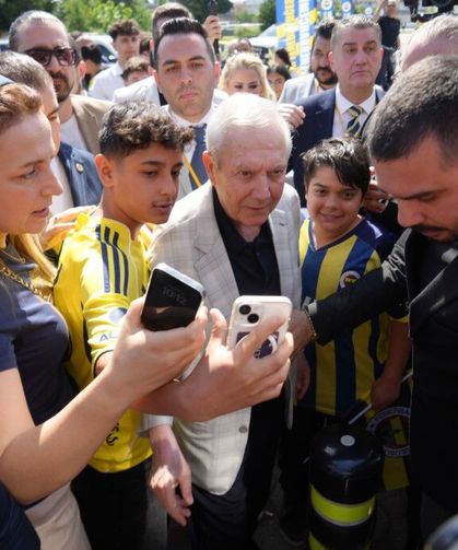 Fenerbahçe Başkan Adayı Aziz Yıldırım: İki santrforla anlaştık