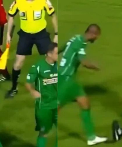 Kırmızı Kart Gören Futbolcu Hakeme Saldırdı