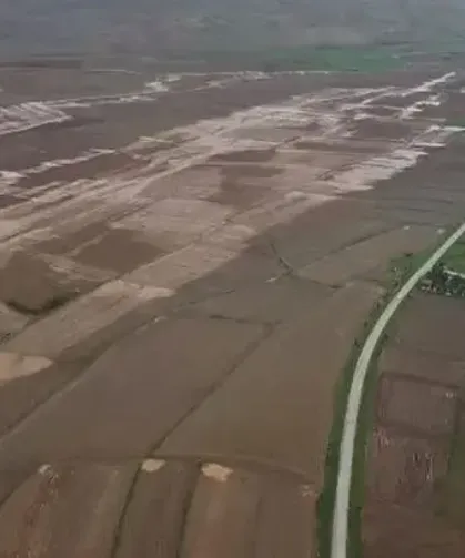 Sağanak etkili oldu: Evleri su bastı, tarım arazileri zarar gördü