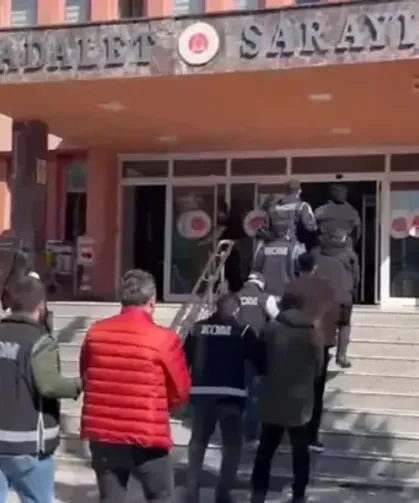 Sahte Fatura ve Görsellerle Dolandırıcılık Yapan Çeteye Baskın