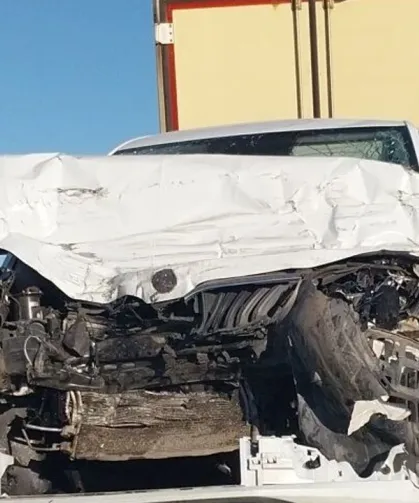 TIRla çarpışan otomobildeki anne ve kızı öldü, baba ağır yaralı