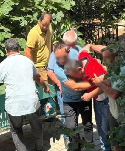 41 Yaşındaki Adam Evinin Bahçesinde Ölü Bulundu