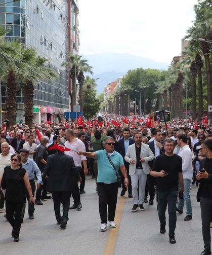 Özel: Bir bankın üzerindeyiz ama milletin gönlündeyiz