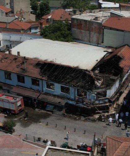 Tarihi çarşıdaki acı bilanço: Küle dönen 6 işletme görüntülendi