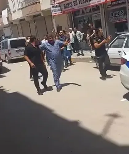 Husumetli aileler arasında kavga; 6 yaralı
