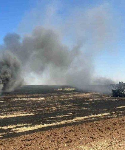 Şanlıurfa'da sondaj aracı ve karavan yandı: 3 yaralı