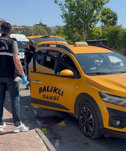 Taksi durağında kanlı hesaplaşma! Yolcu kavgası 6 kişiyi hastanelik etti