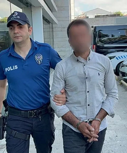 Tamirci Müşterisinin Üzerine Kaynar Çay Döküp Darbetti