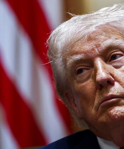 Trump’tan İran’a sert çıkış: Başlarına bomba yağdırmaya başlarız