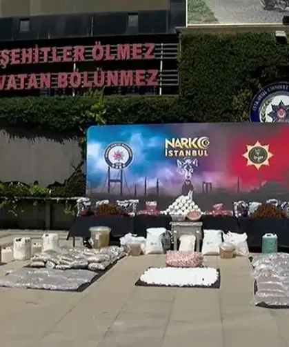 1 ton 163 kilogram uyuştur*cu emniyette sergilendi