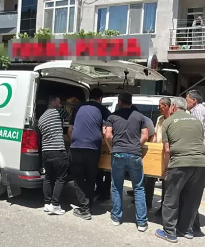 Ağaçtan düşüp taburcu edilen yaşlı adam evinde ölü bulundu