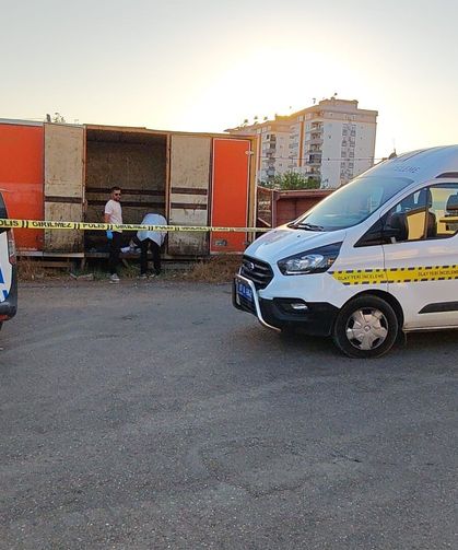 Antalya'da 66 yaşındaki adam konteynerin yanında ölü bulundu