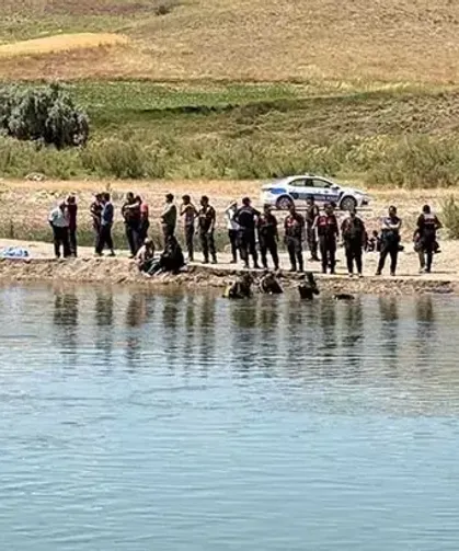 Çocuklar, çamaşır yıkarken akıntıya kapıldı: 1 ölü, 1 kayıp