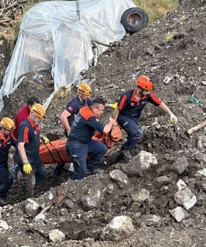 Eskişehir'de Define Ararken Kazdığı Tünel Çöktü! 2 Çocuk Babası Hayatını Kaybetti