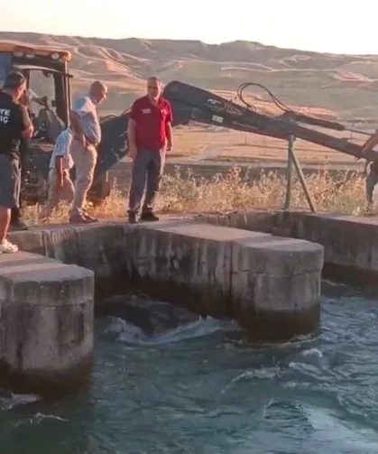 Serinlemek İçin Suya Giren Gençten Haber Alınamıyor