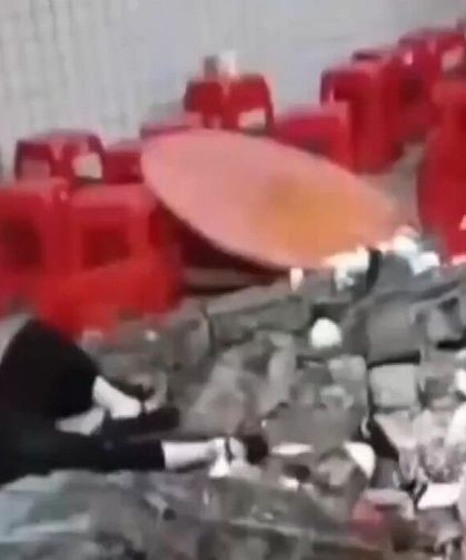 Sel vurdu: 10 kişi hayatını kaybetti