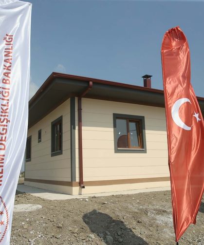 Balıkesir Sındırgı'da depremzedeler için 305 konutun kurası çekildi