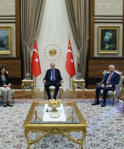 Cumhurbaşkanı Erdoğan, DEM Parti İmralı heyetini kabul etti