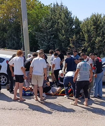 Bursa'da Kavşakta Feci Motosiklet Kazası