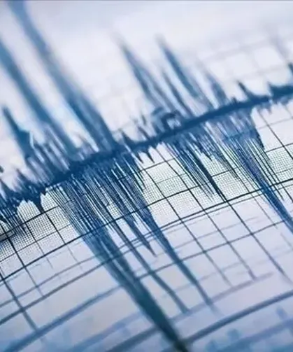 5.9 büyüklüğünde deprem: 37 yaralı