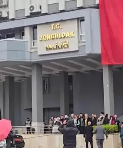 Valilikten tarım işçilerinin saldırıya uğradığı iddialarına ilişkin açıklama