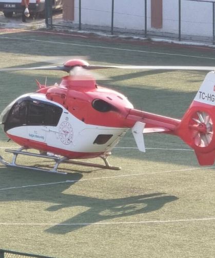 Vücudu yanan bebek ambulans helikopterle Ankara'ya sevk edildi