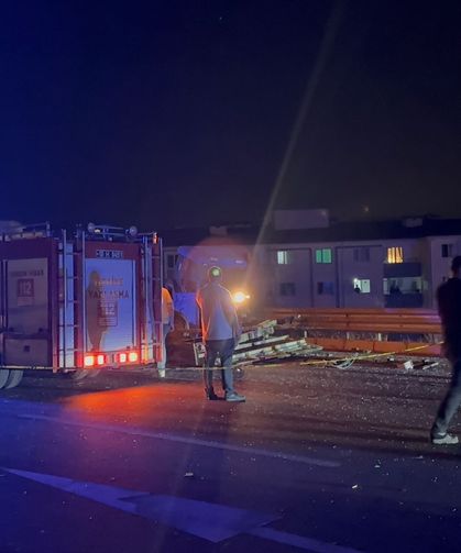 İznik'te TIR, traktöre arkadan çarptı: 1 ölü