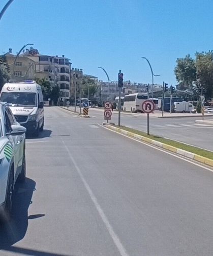 Antalya Manavgat’ta Kazaya Neden Oldu, Yaralı Sürücüyü Bırakıp Gitti