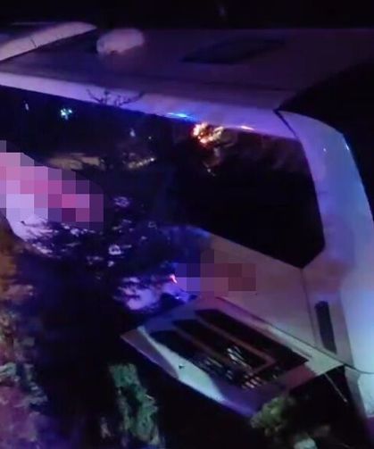 Manisa’da gece yarısı otobüs kazası! 18 kişi yaralandı
