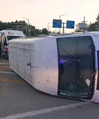 Minibüsler çarpıştı, 10 tarım işçisi yaralandı
