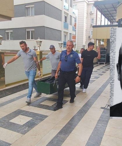 Rus turist otel koridorunda ölü bulundu