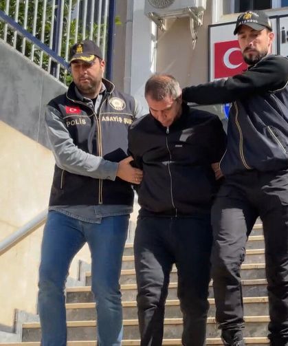 9 yıldır aranıyordu! Akrabalarının kimlikleriyle saklanmış