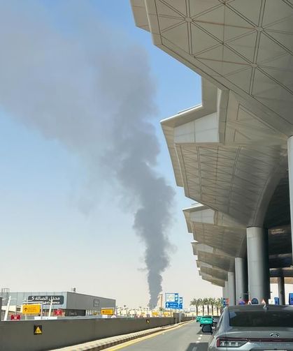 Husiler, Riyad'da iki hedefi vurduklarını duyurdu
