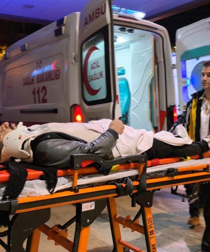İnegöl'de Motosiklet Kazasında 2 Kardeş Yaralandı