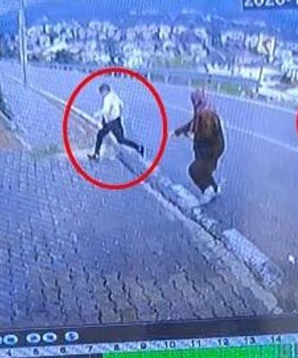 Köpekten kaçarken yüksekten atlayan çocuğun bacağı kırıldı