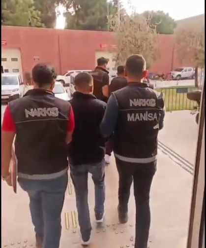Manisa'da Yasa Dışı Madde Operasyonunda 2 Kişi Tutuklandı