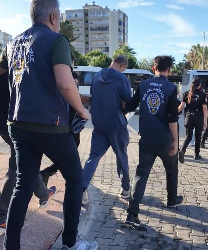 Mersin'de Yasa Dışı Bahis Operasyonunda 26 Tutuklama