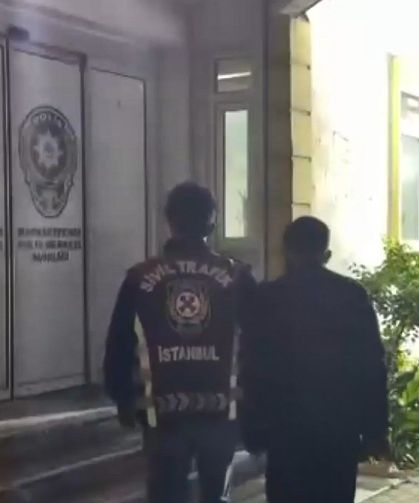 Zeytinburnu'nda Makas Atan Sürücüye 336 Bin Lira Ceza