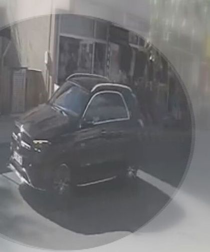 Çekmeköy'de araçta silahla vurulmuş halde erkek cansız bedeni bulundu